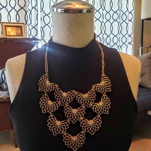 2/$7 sale! Gold necklace with matching earrings